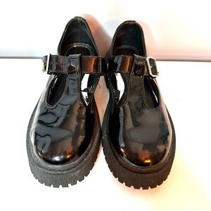 ZARA Girl’s Black Mary Jane, Platform, Patent, Size 35 (4.5), Loafers